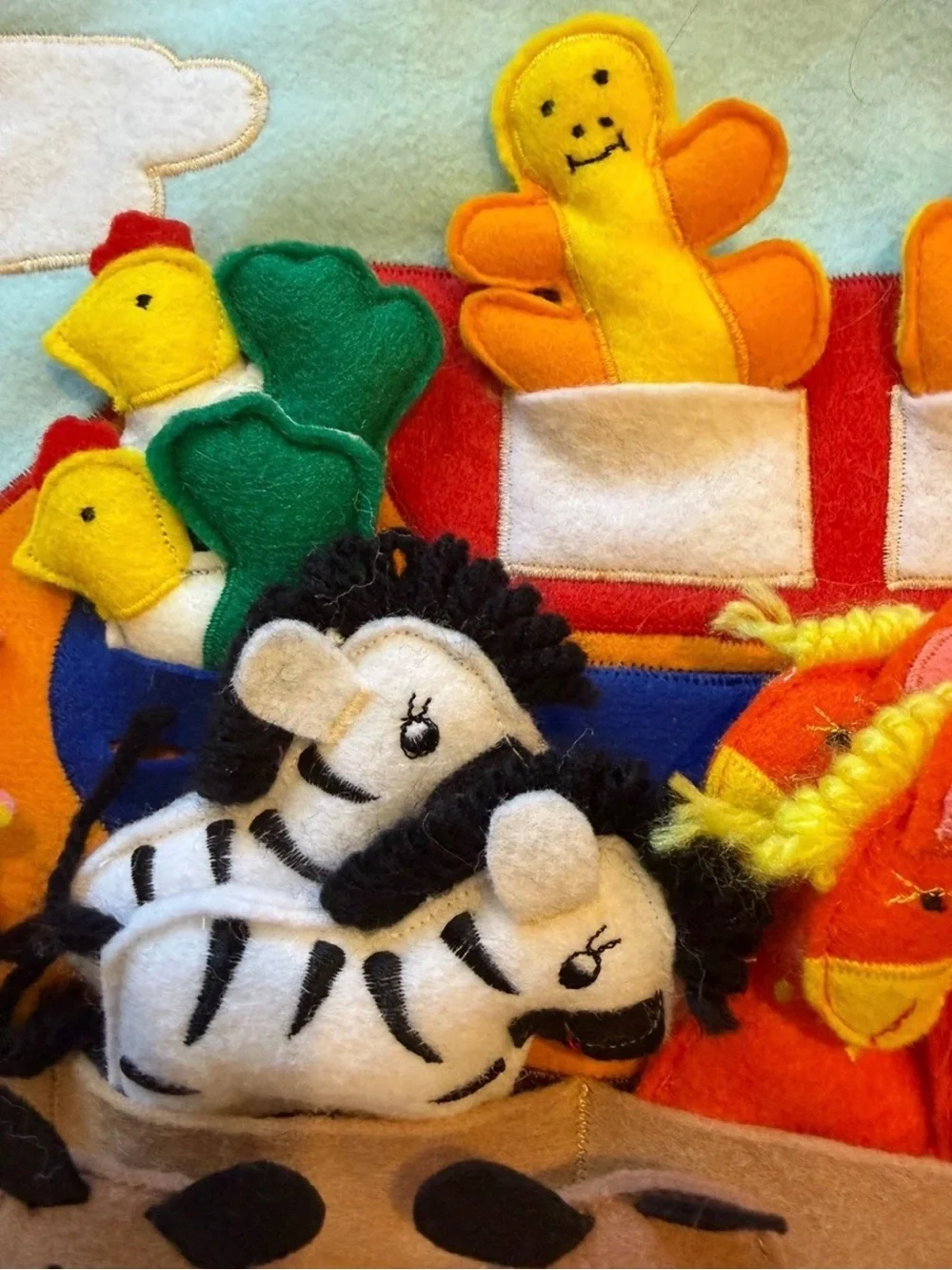 Pockets Of Learning  Noahs Ark Cloth Felt Wall Hanging With Removable Animals